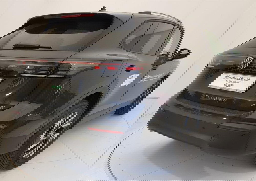 Volkswagen Tiguan nuova a Lucca (6)