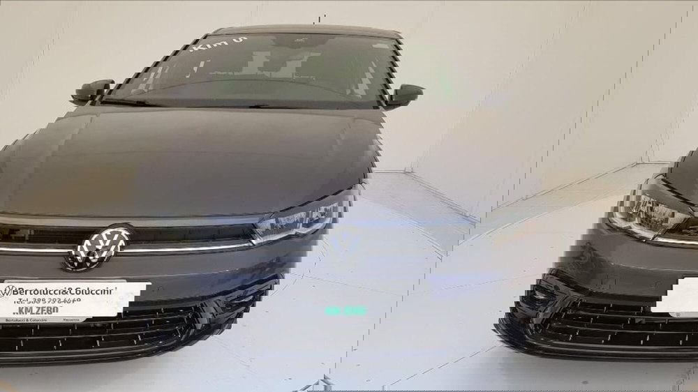 Volkswagen Polo nuova a Lucca (2)