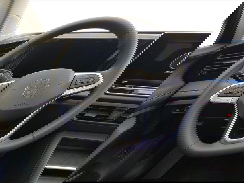 Volkswagen Tiguan nuova a Lucca (14)