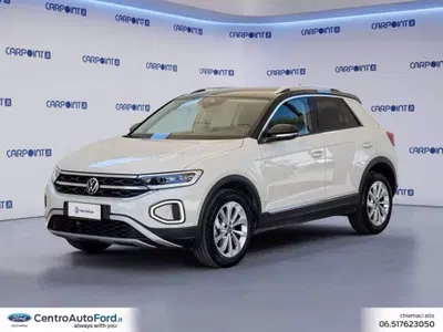 Volkswagen T-Roc 1.0 TSI Style del 2023 usata a Albano Laziale