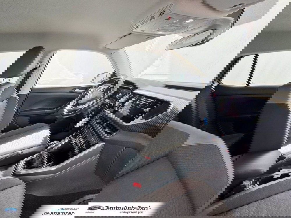 Volkswagen T-Cross usata a Roma (6)