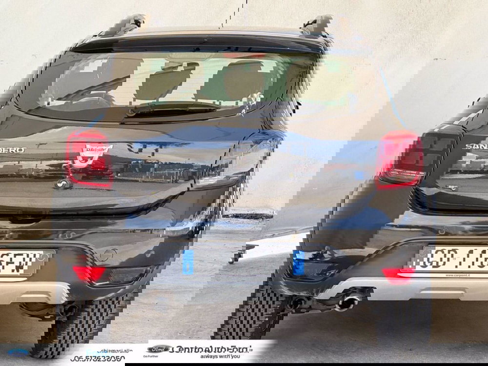 Dacia Sandero usata a Roma (4)