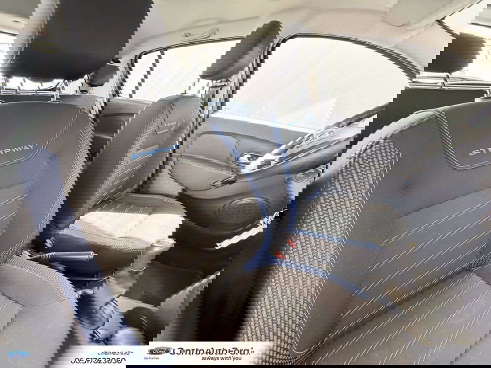 Dacia Sandero usata a Roma (7)