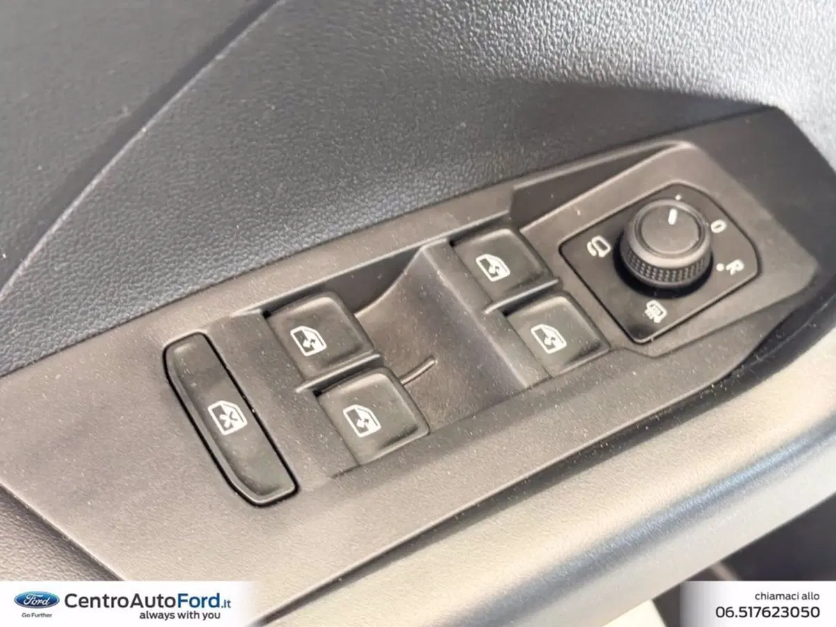 Volkswagen T-Cross usata a Roma (19)