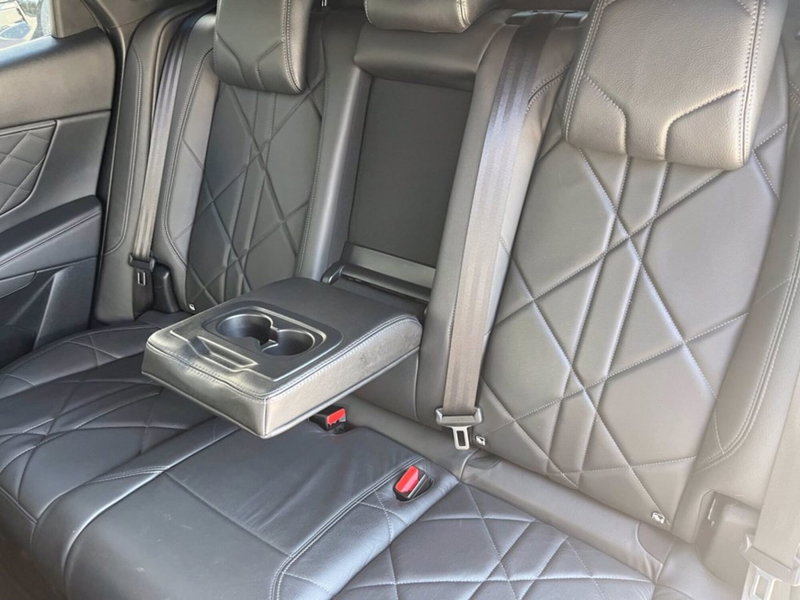 Ds DS 7 usata a Milano (12)