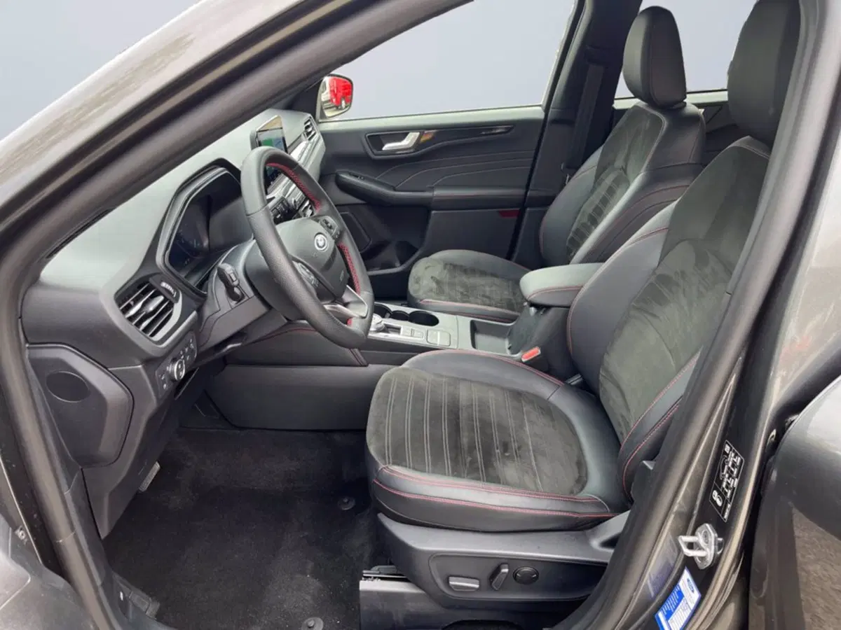 Ford Kuga usata a Milano (10)