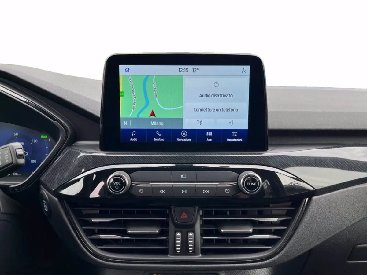 Ford Kuga usata a Milano (14)