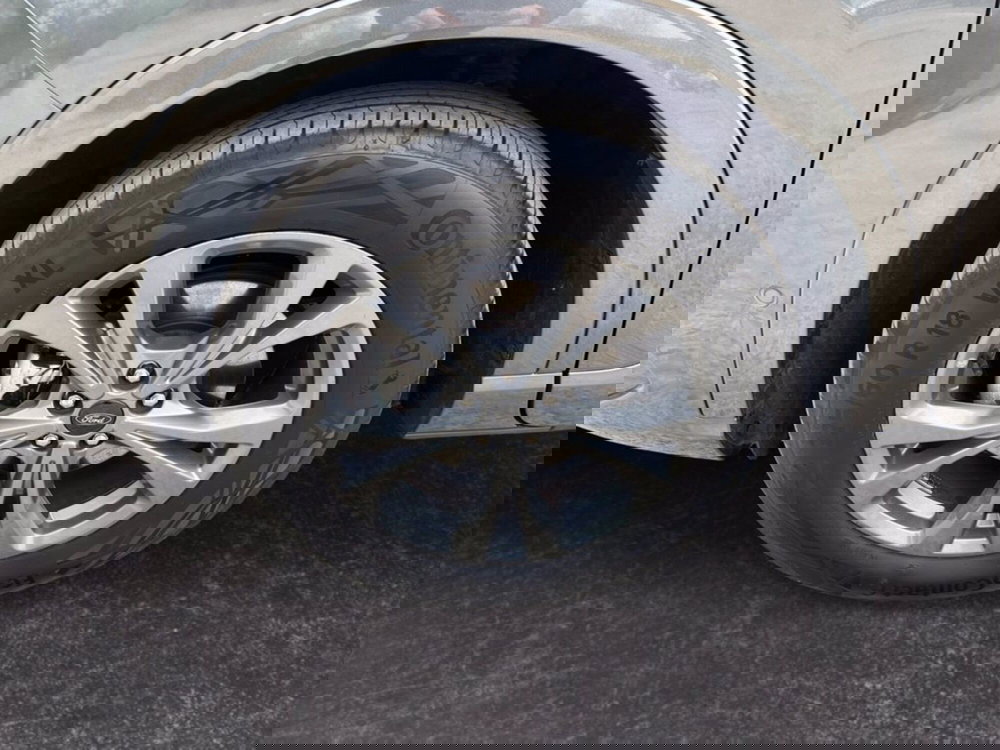 Ford Kuga usata a Milano (9)