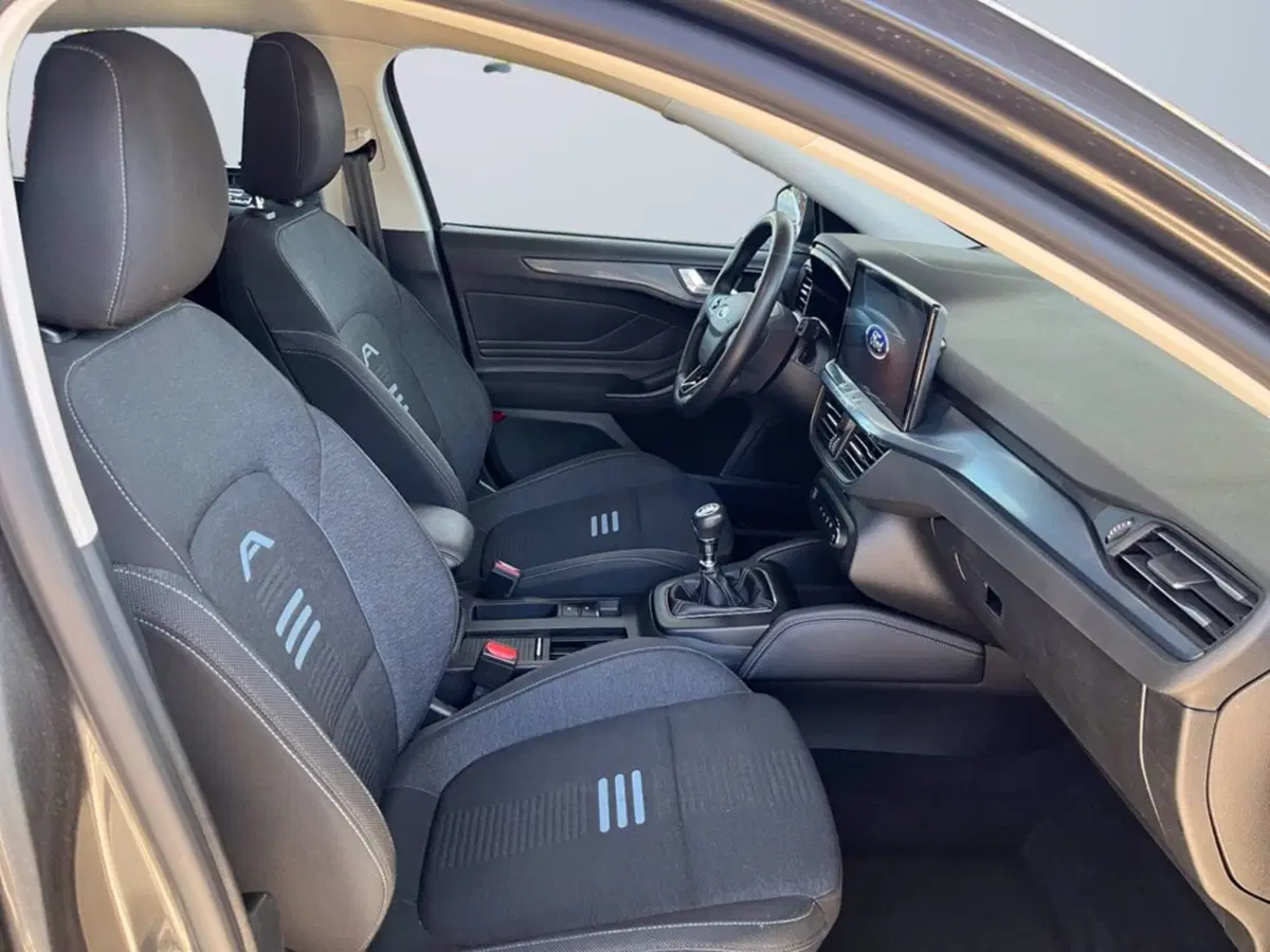 Ford Focus usata a Milano (15)