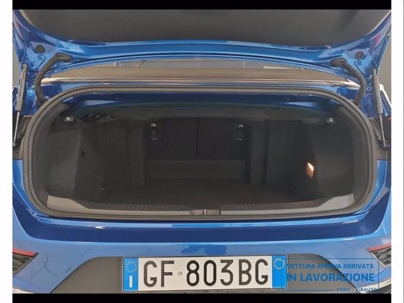 Volkswagen T-Roc Cabrio usata a Catania (12)