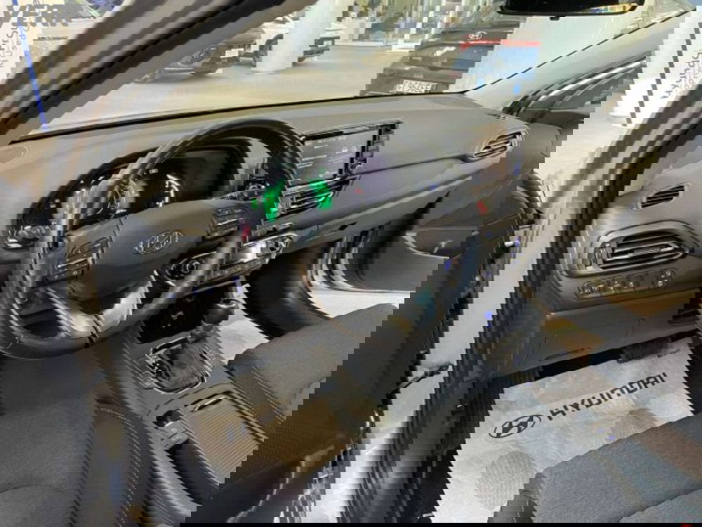 Hyundai i30 usata a Milano (14)