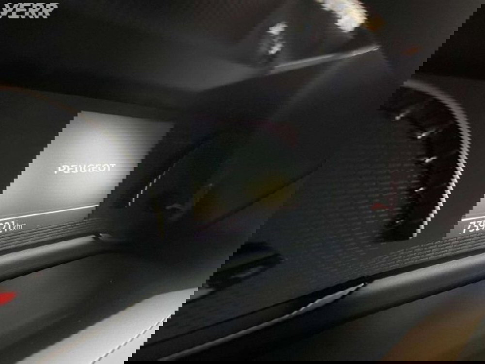 Peugeot 2008 usata a Milano (11)