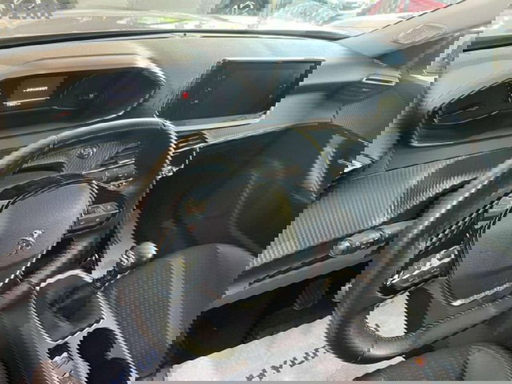 Peugeot 2008 usata a Milano (12)