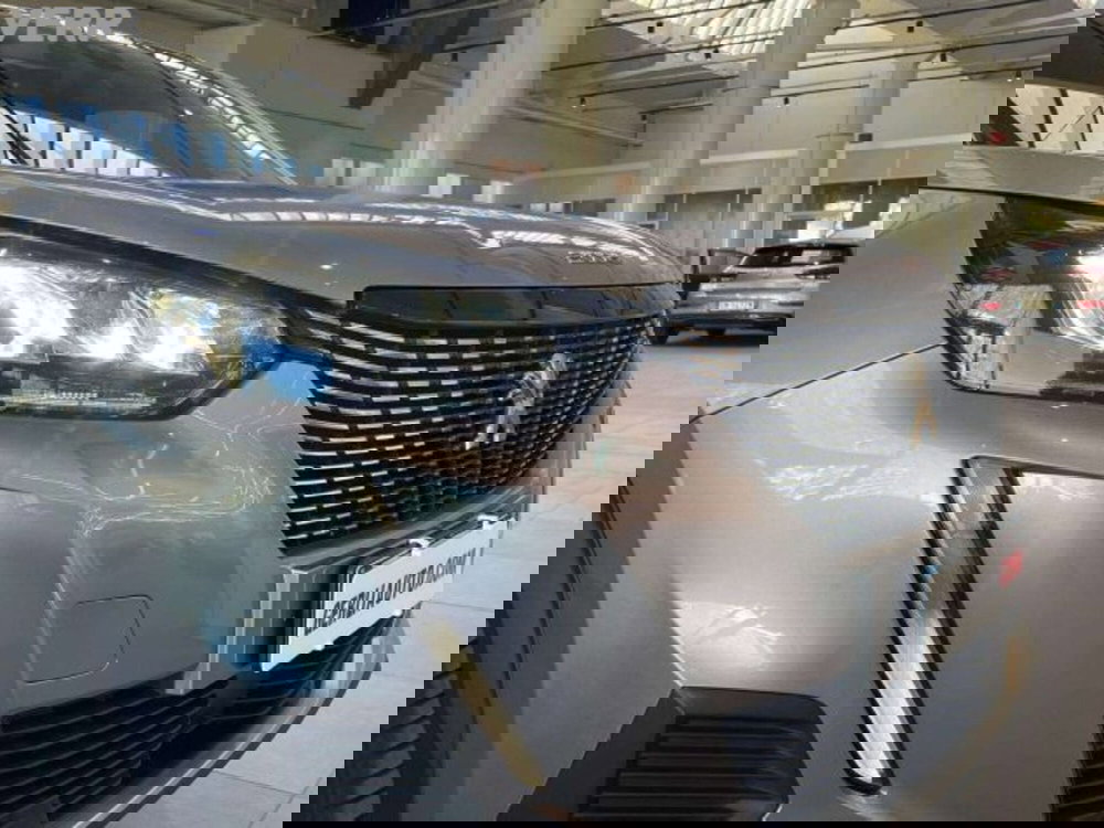 Peugeot 2008 usata a Milano (4)