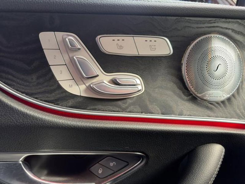 Mercedes-Benz Classe E Cabrio usata a Milano (14)