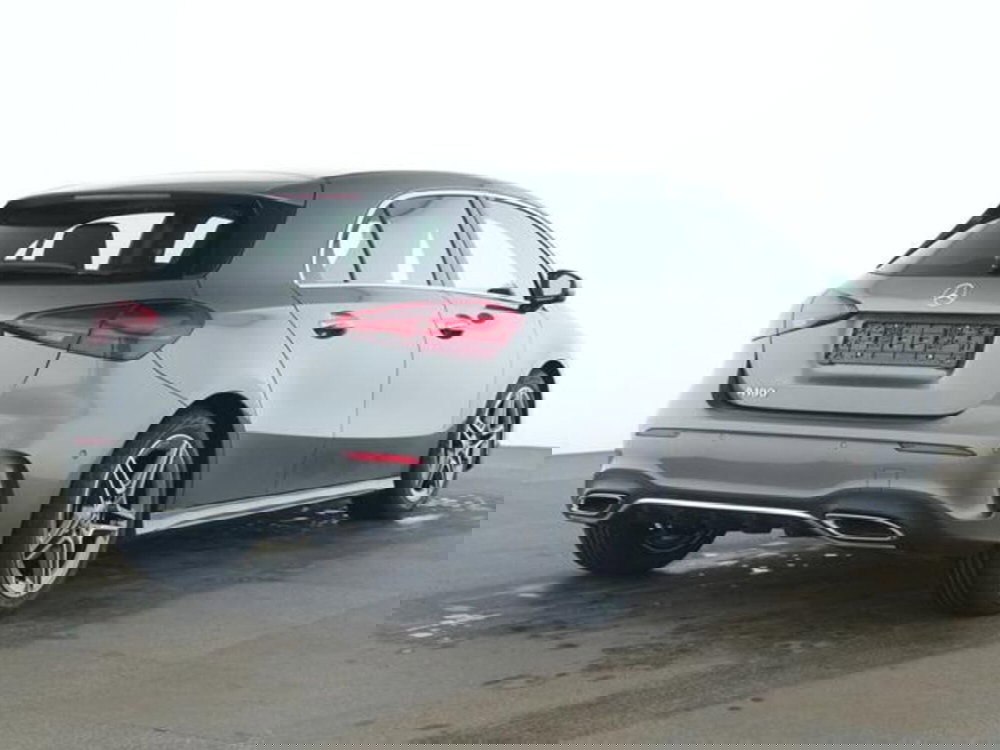 Mercedes-Benz Classe A Sedan usata a Milano (3)