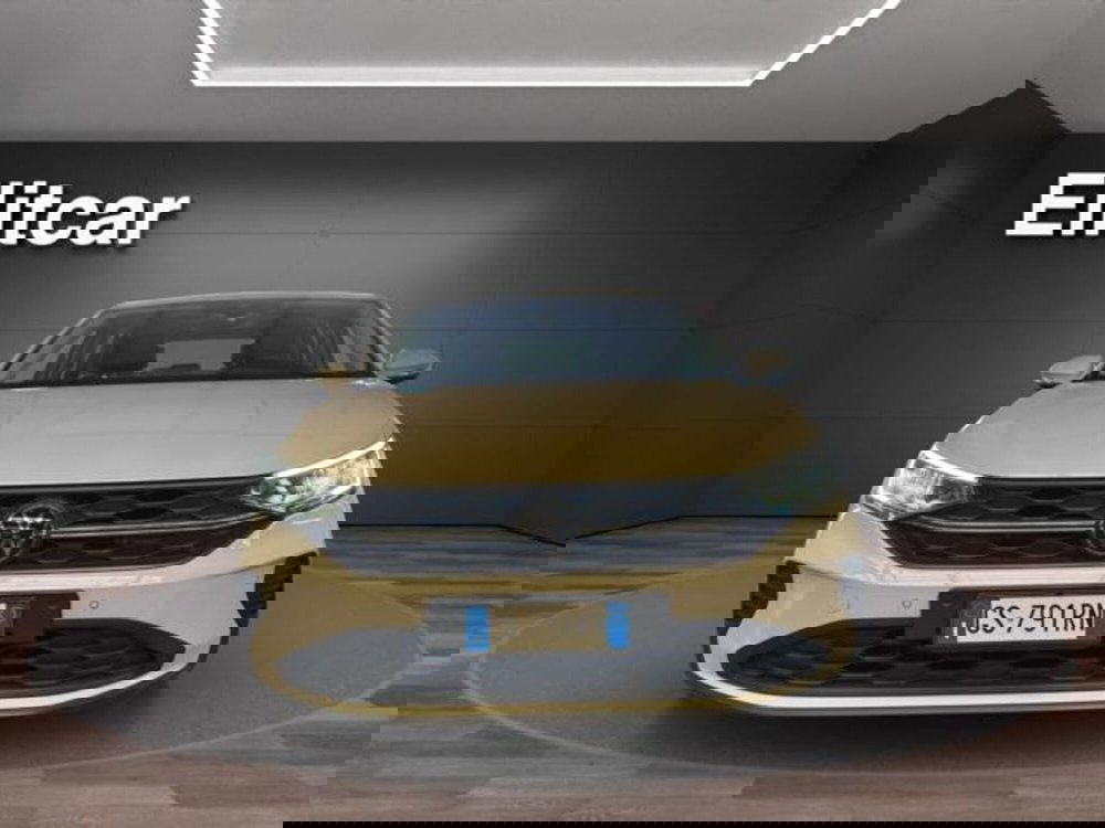 Volkswagen Taigo usata a Milano (2)