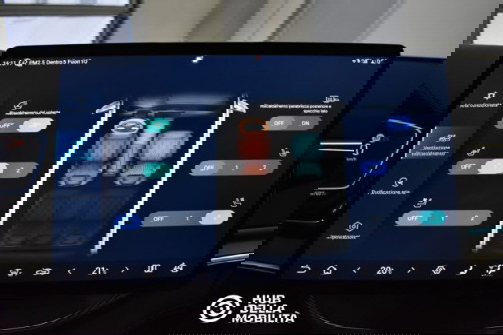 Byd Seal U DM-i  usata a Perugia (17)