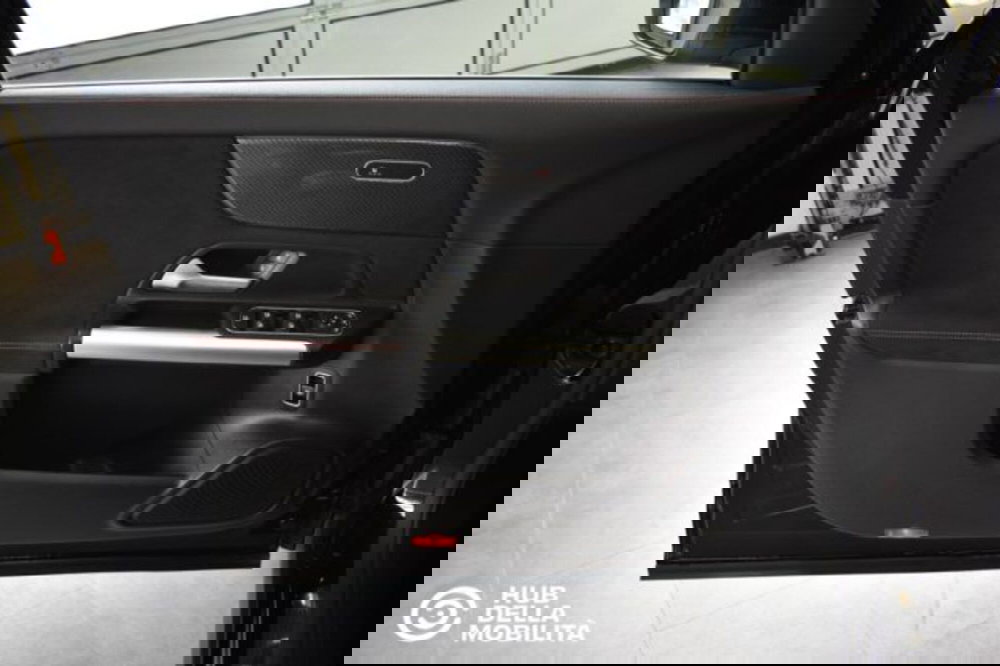 Mercedes-Benz GLA SUV usata a Perugia (7)