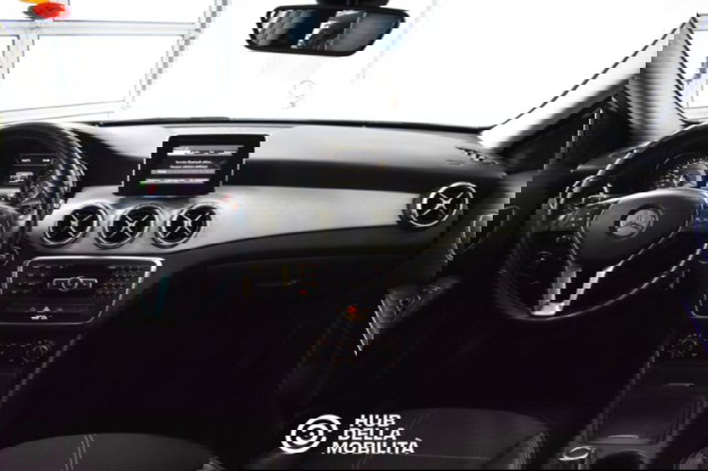 Mercedes-Benz GLA SUV usata a Perugia (10)