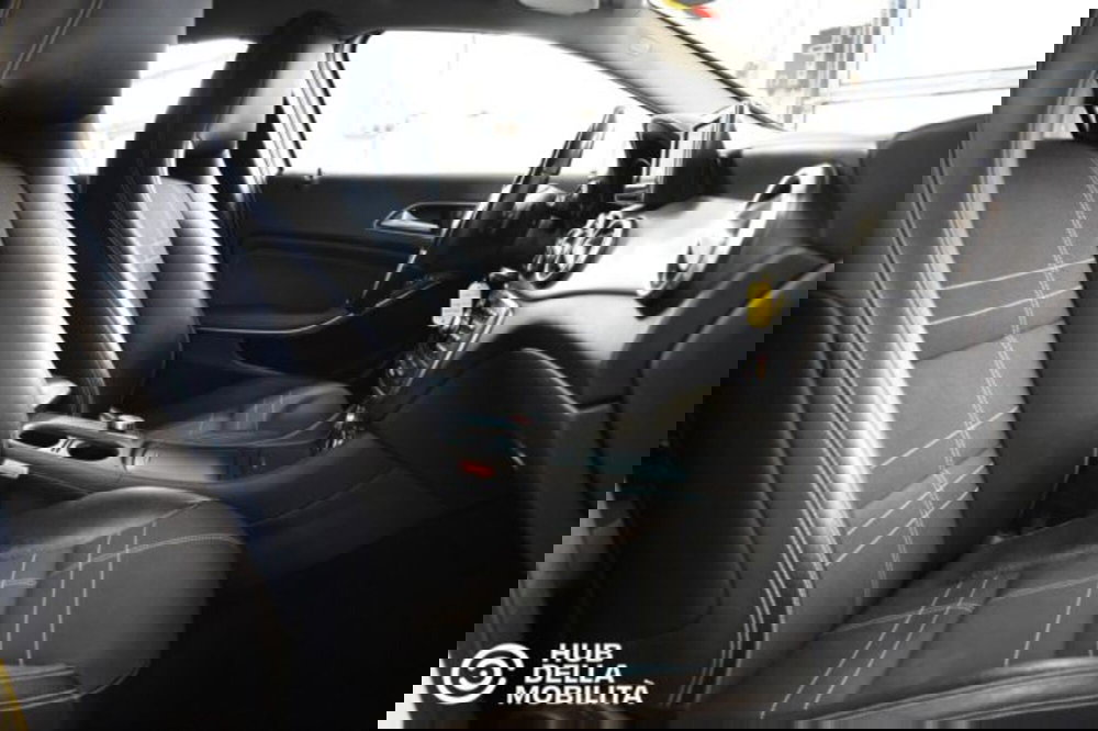 Mercedes-Benz GLA SUV usata a Perugia (17)