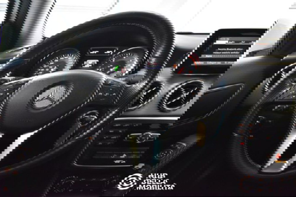 Mercedes-Benz GLA SUV usata a Perugia (9)