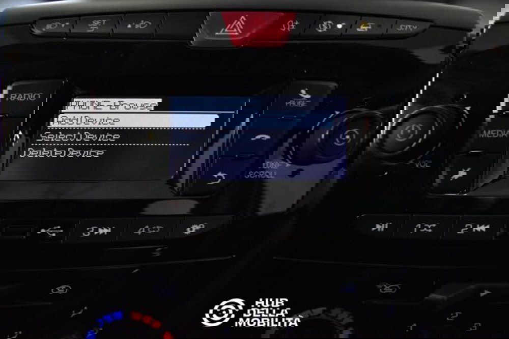 Lancia Ypsilon usata a Perugia (9)