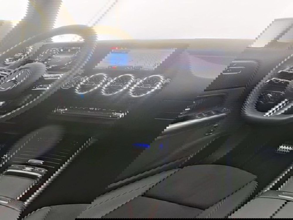 Mercedes-Benz GLA SUV usata a Novara (5)