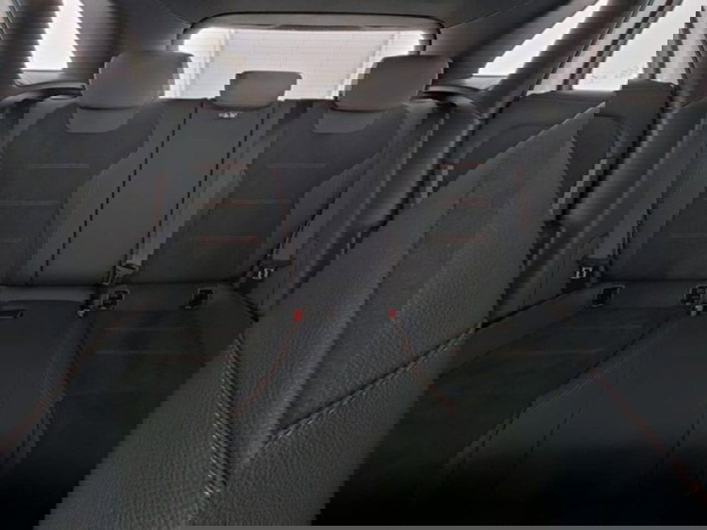 Mercedes-Benz GLA SUV usata a Novara (8)