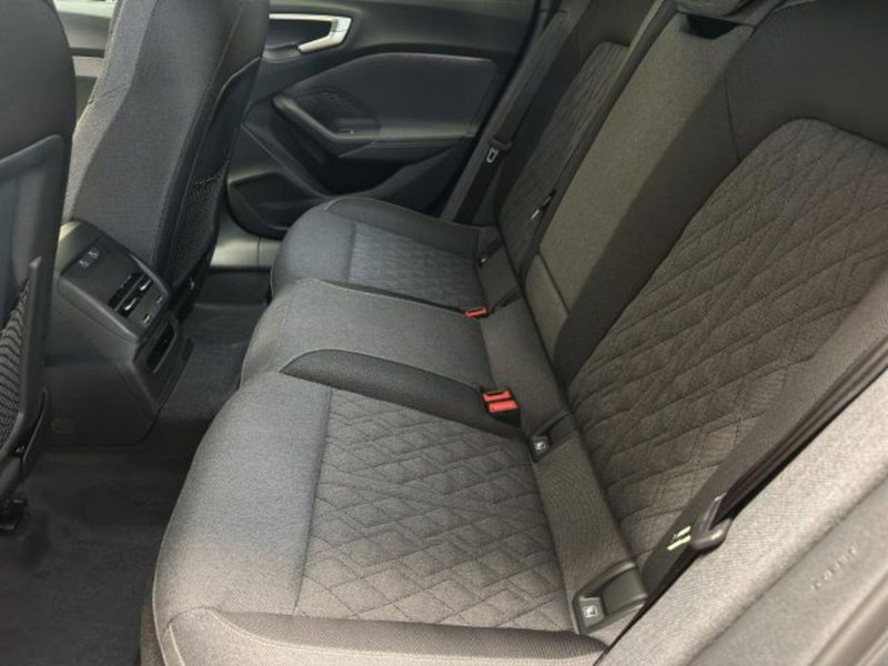 Audi A5 Avant nuova a Novara (16)