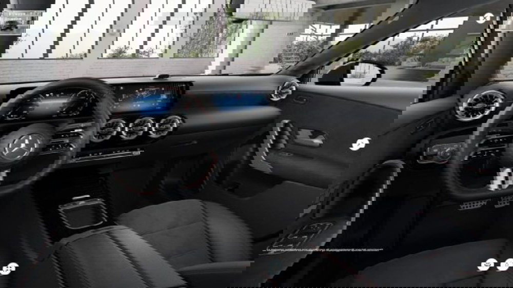 Mercedes-Benz Classe A Sedan usata a Novara (10)