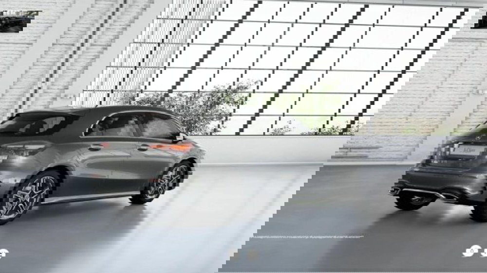 Mercedes-Benz Classe A Sedan usata a Novara (8)