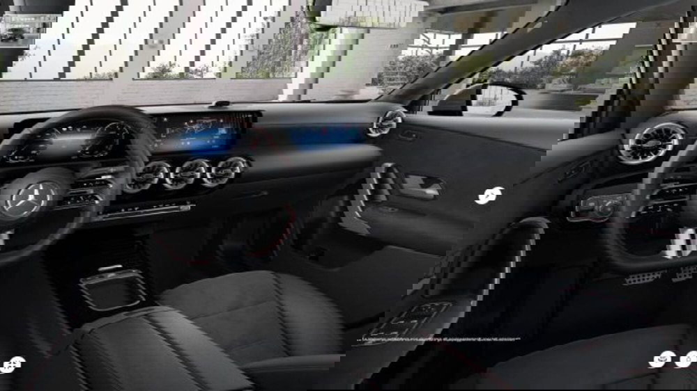 Mercedes-Benz Classe A Sedan usata a Novara (9)