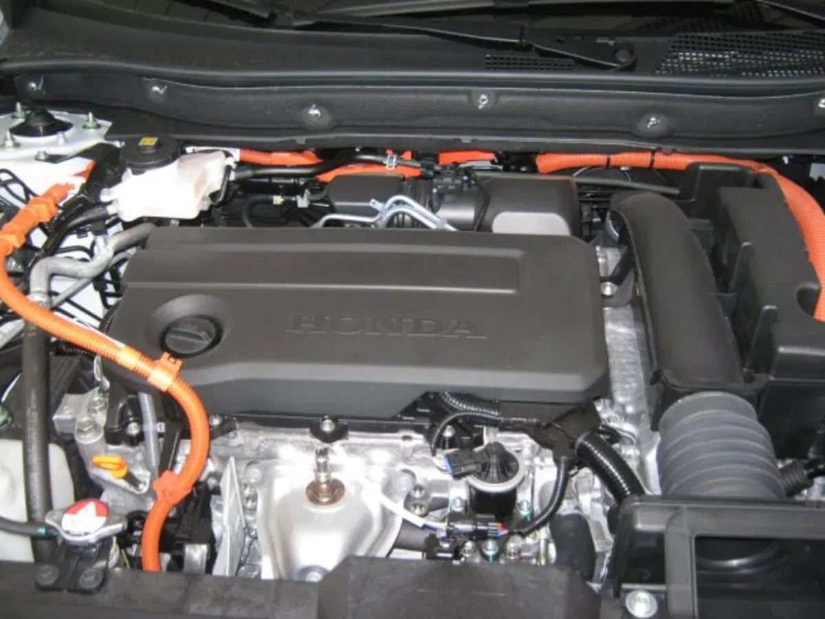 Honda CR-V nuova a Fermo (13)