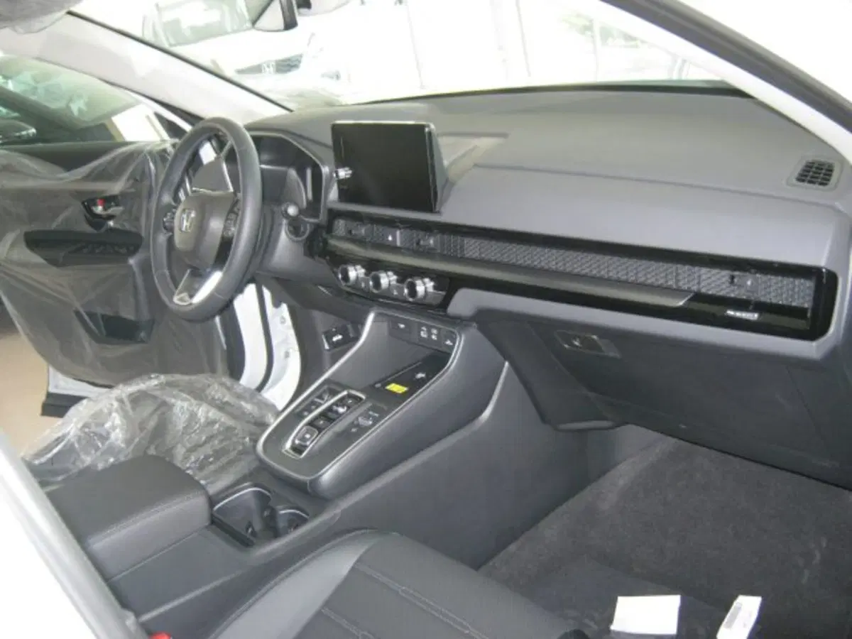 Honda CR-V nuova a Fermo (7)