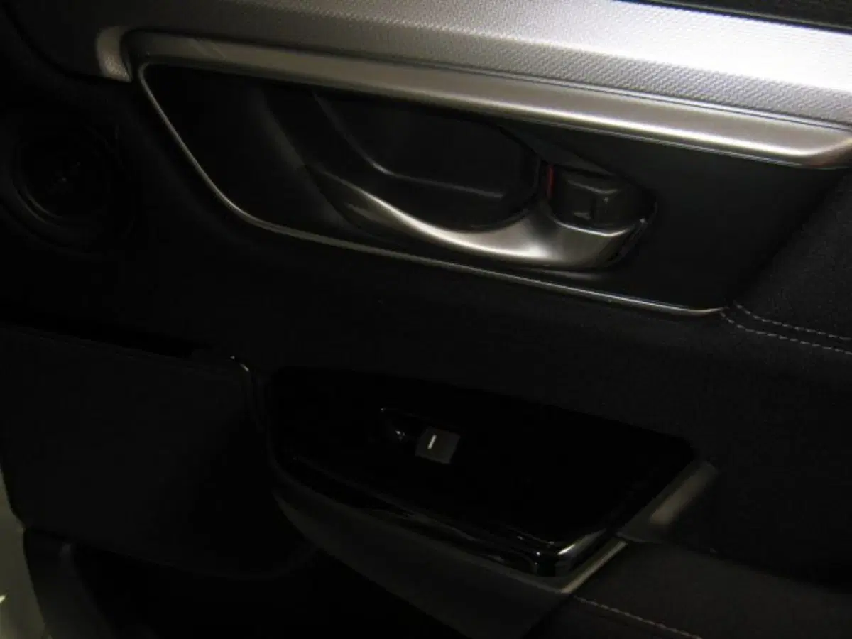 Honda CR-V usata a Fermo (12)