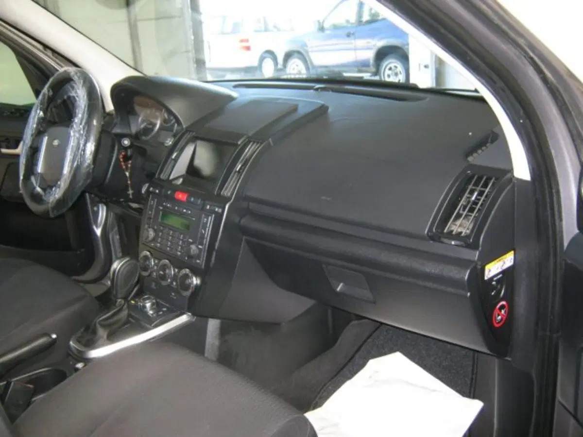 Land Rover Freelander usata a Fermo (6)