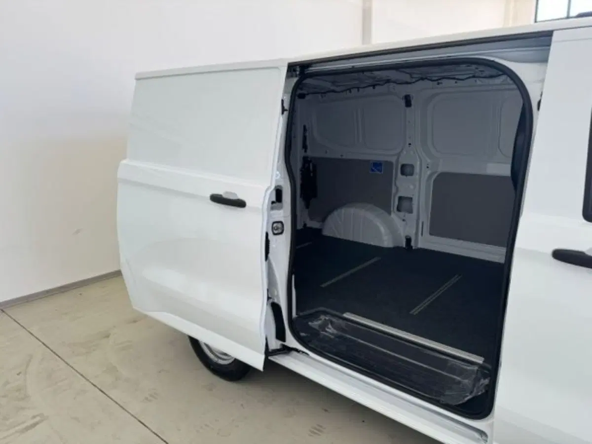 Volkswagen Veicoli Commerciali Transporter Furgone usata a Cuneo (5)