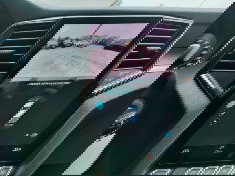 Volkswagen Amarok usata a Teramo (13)