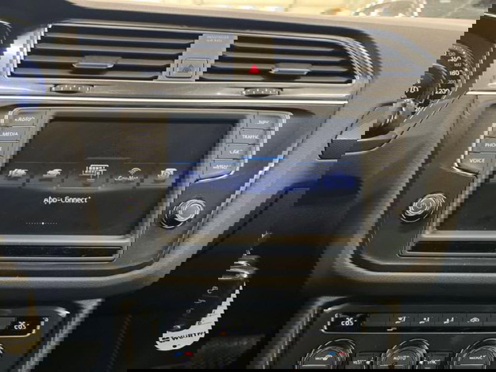 Volkswagen Tiguan usata a Vercelli (12)