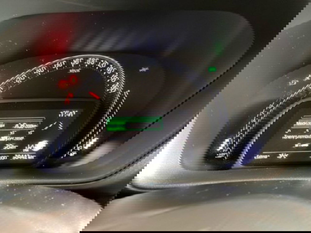 Toyota Aygo X usata a Vercelli (13)