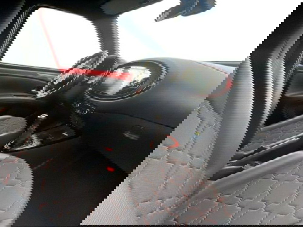 Toyota Aygo X usata a Vercelli (6)