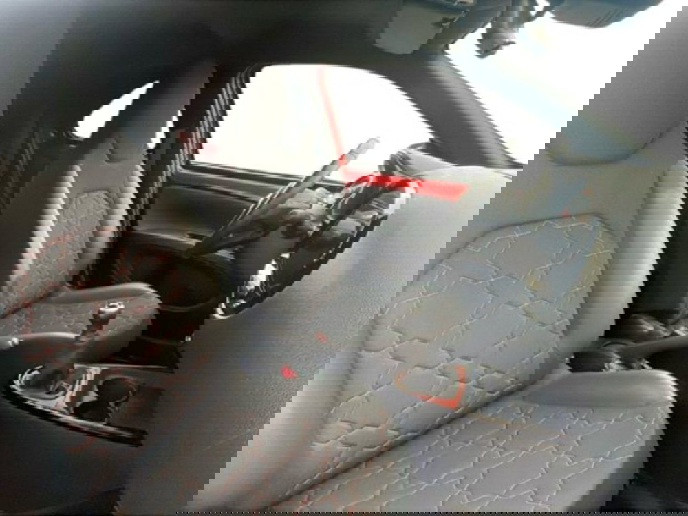 Toyota Aygo X usata a Vercelli (7)