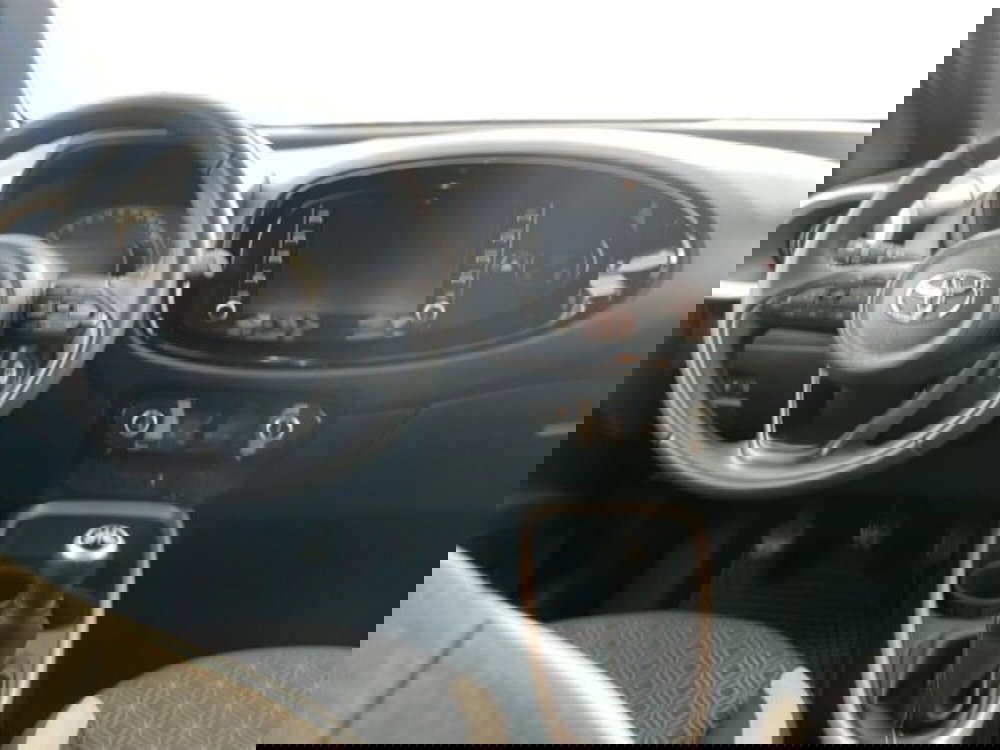 Toyota Aygo X usata a Vercelli (10)