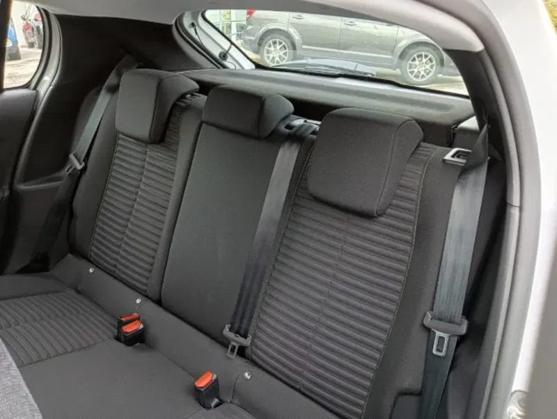 Peugeot 208 nuova a Brescia (10)