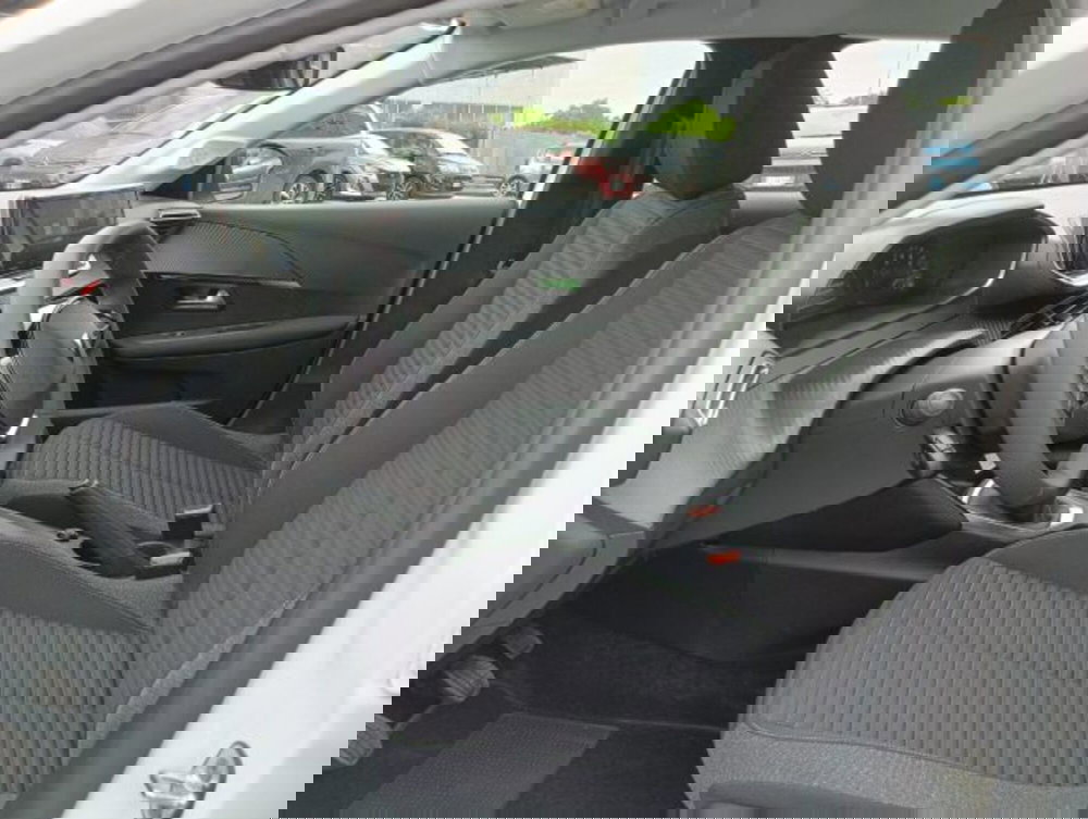 Peugeot 208 nuova a Brescia (9)