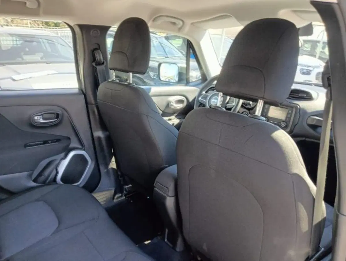 Jeep Renegade usata a Brescia (16)