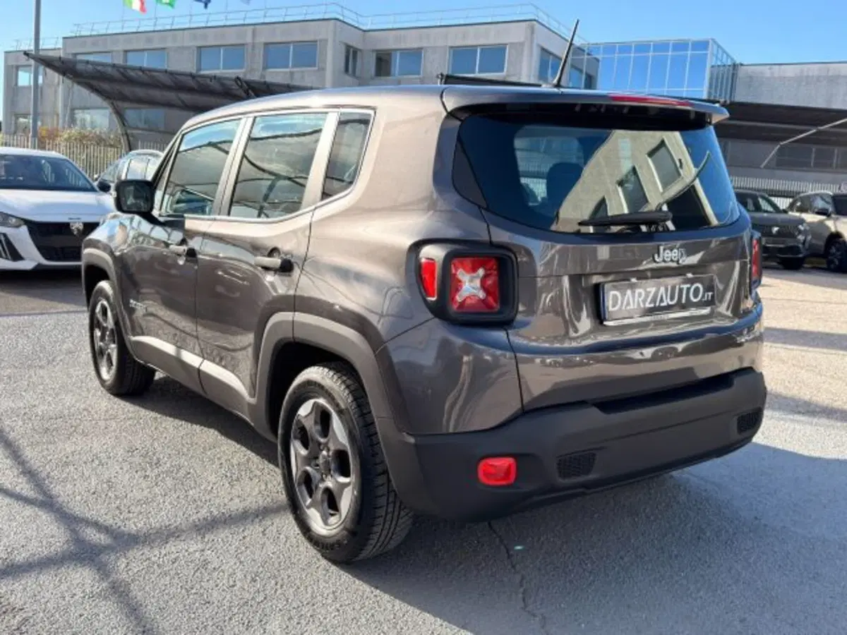 Jeep Renegade usata a Brescia (19)