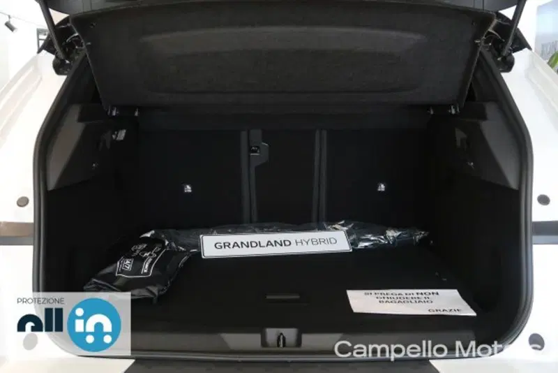 Opel Grandland nuova a Venezia (11)