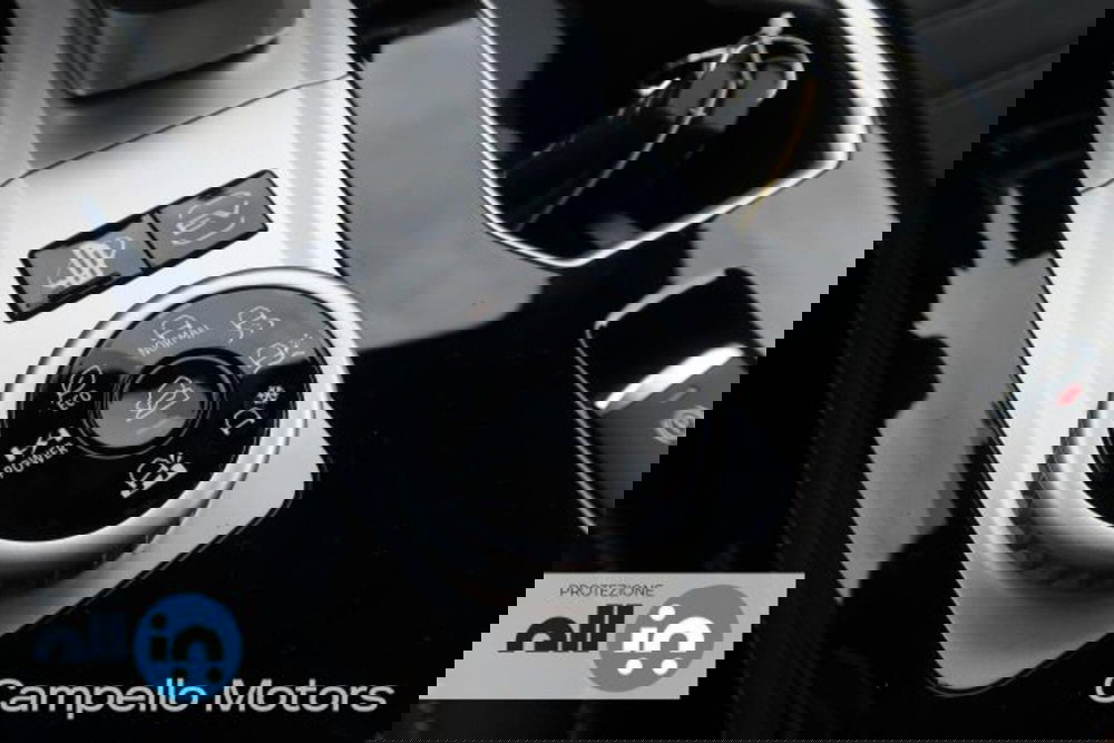 Mitsubishi Outlander nuova a Venezia (15)